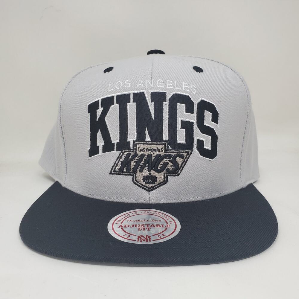 🆕 Mitchell and Ness Vintage NHL Los Angeles Kings Arch Block Snapback Hat